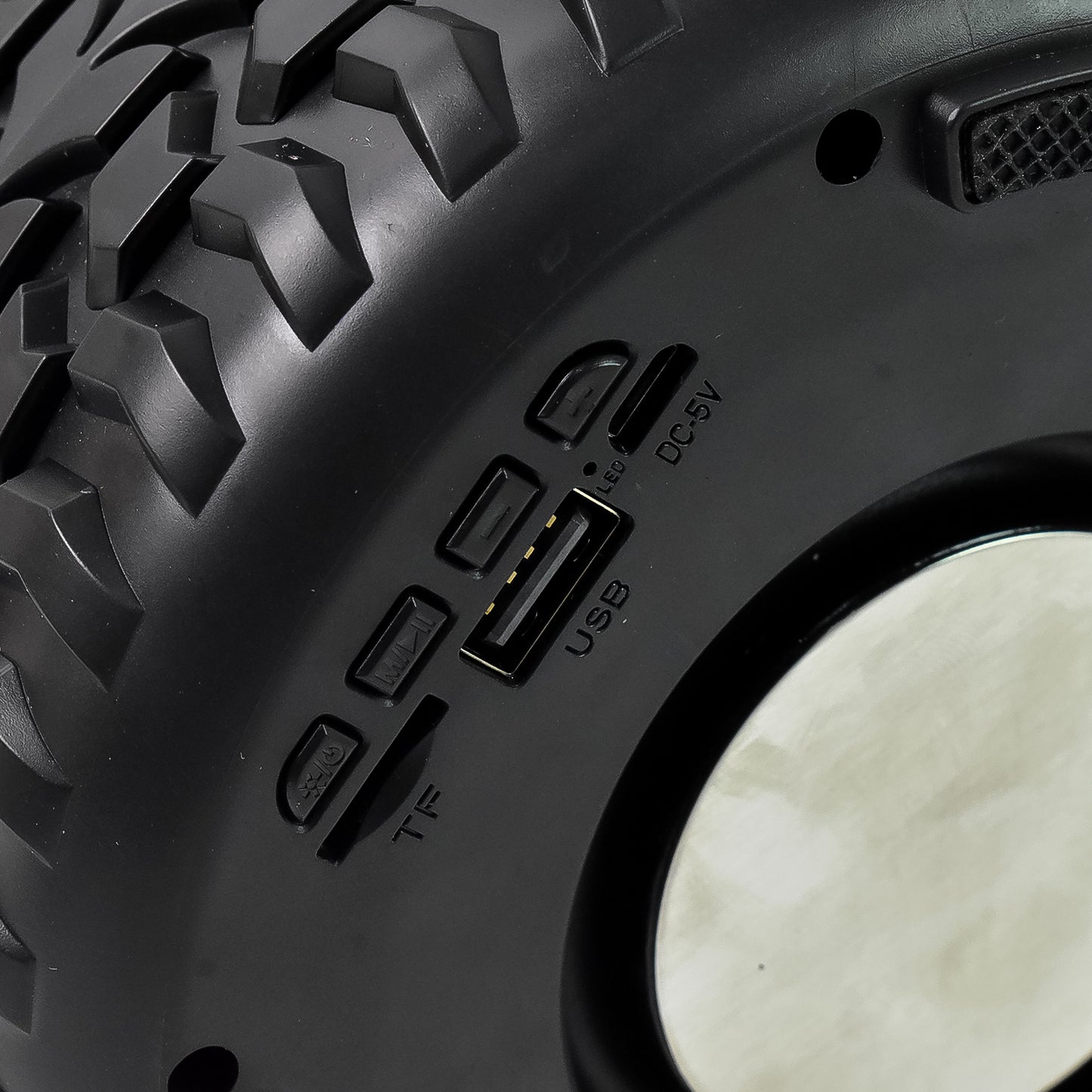Portable Wheel Shaped Wireless Bluetooth Speaker
