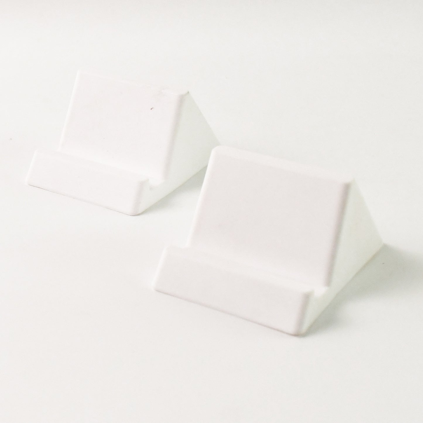 Mobile Phone Stand (2 Pack, Assorted Colours)
